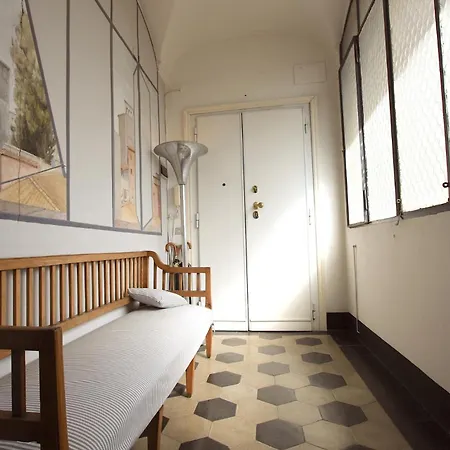 Navona Large 1br House * רומא